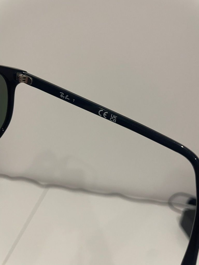 Óculos Rayban como novos