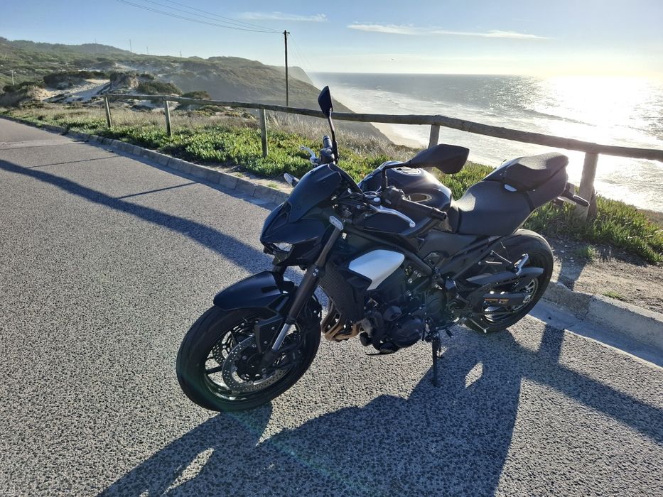 Kawasaki Z900 nova de 7/2025 com escape SC project