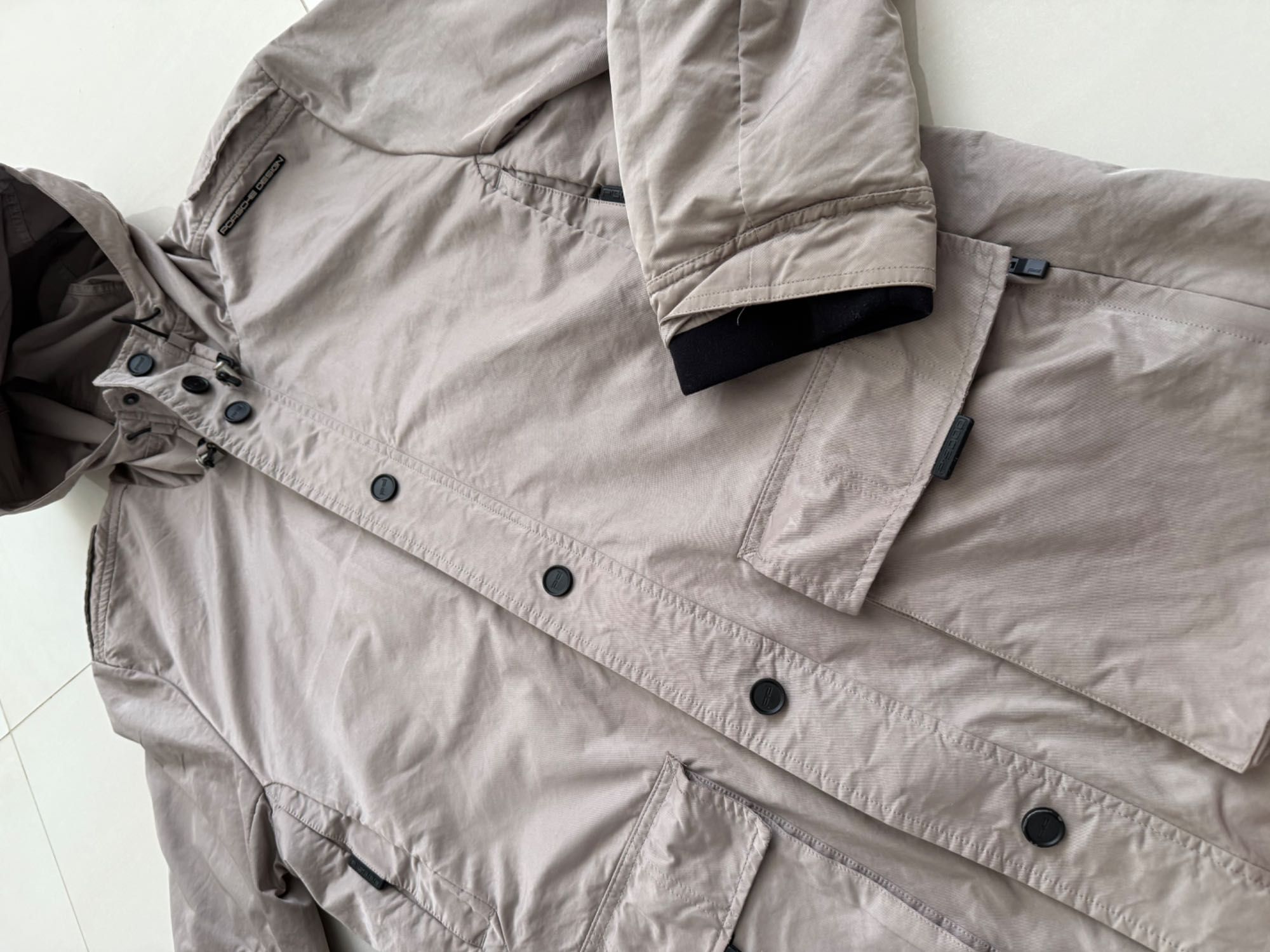 Плащ adidas Porsche design M