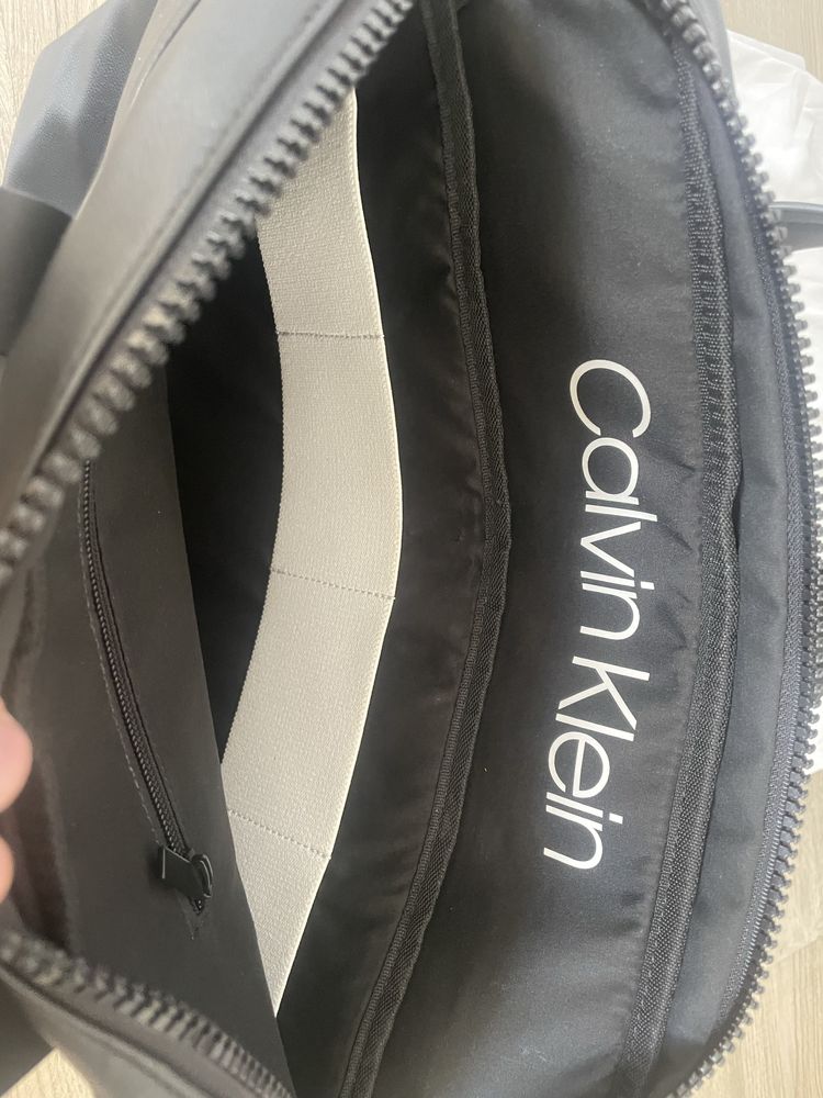 Torba na laptopa CALVIN KLEIN Point K50K503876