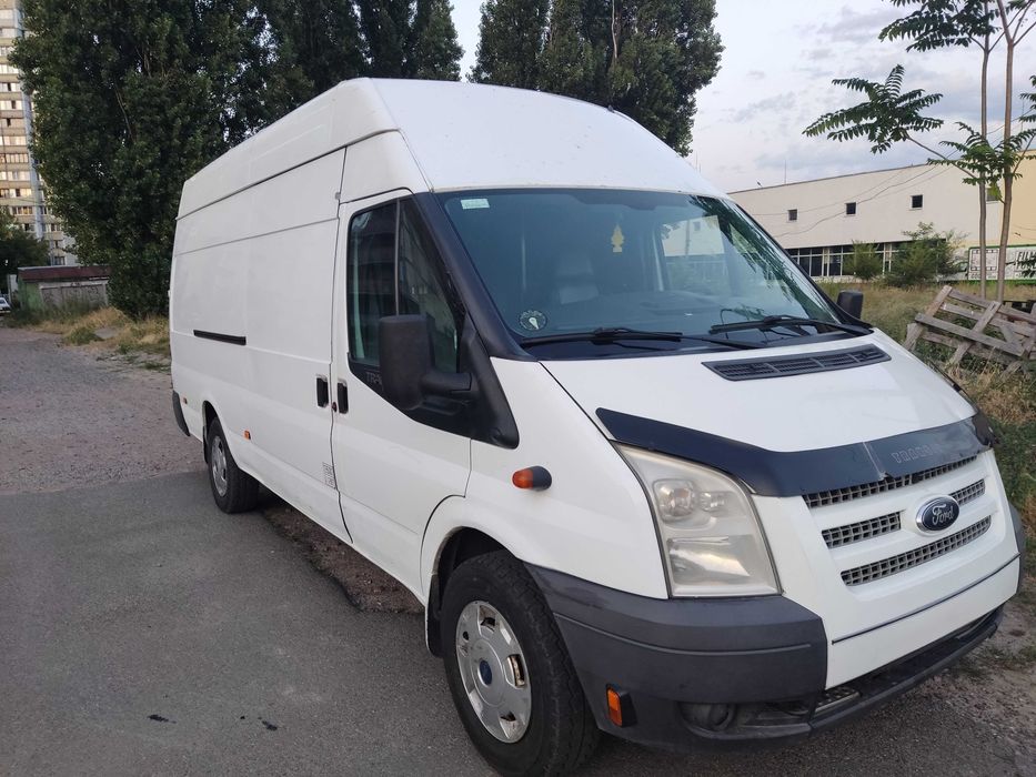 Оренда вантажного авто FORD TRANSIT-2.2,  НАЙДОВША і висока база