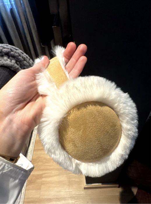 Навушники хутряні. Тренд. Зима