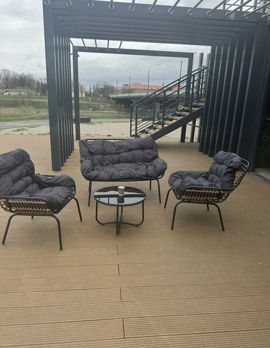 Zestaw mebli ogrodowych Corciano