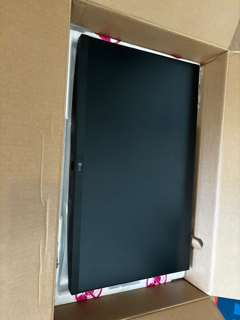 Monitor LG MP400 24" IPS Full HD