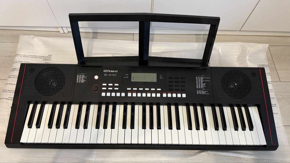 Organy Roland E-X10