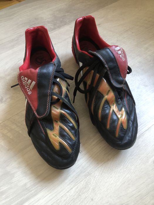 Чоловічі оригінальні бутси Adidas Predator