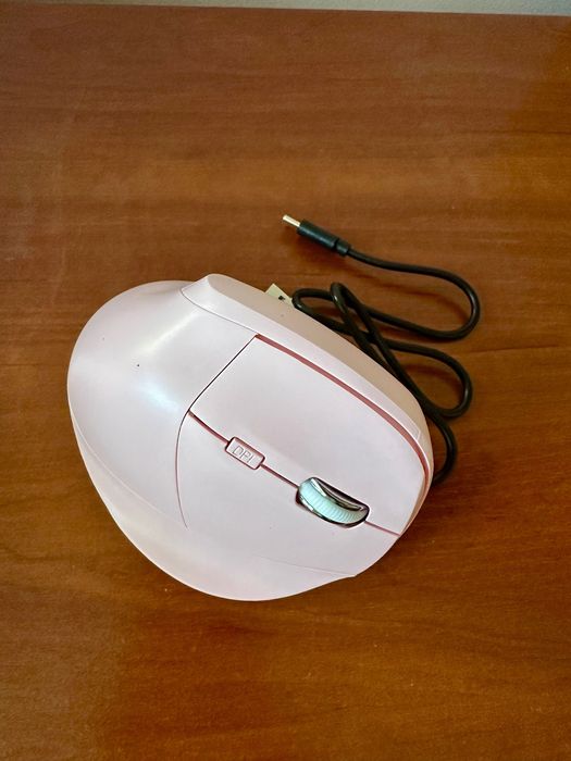 NOWA myszka ergonomiczna