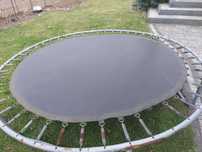 Sprzedam siatkę do skakania do trampoliny 240