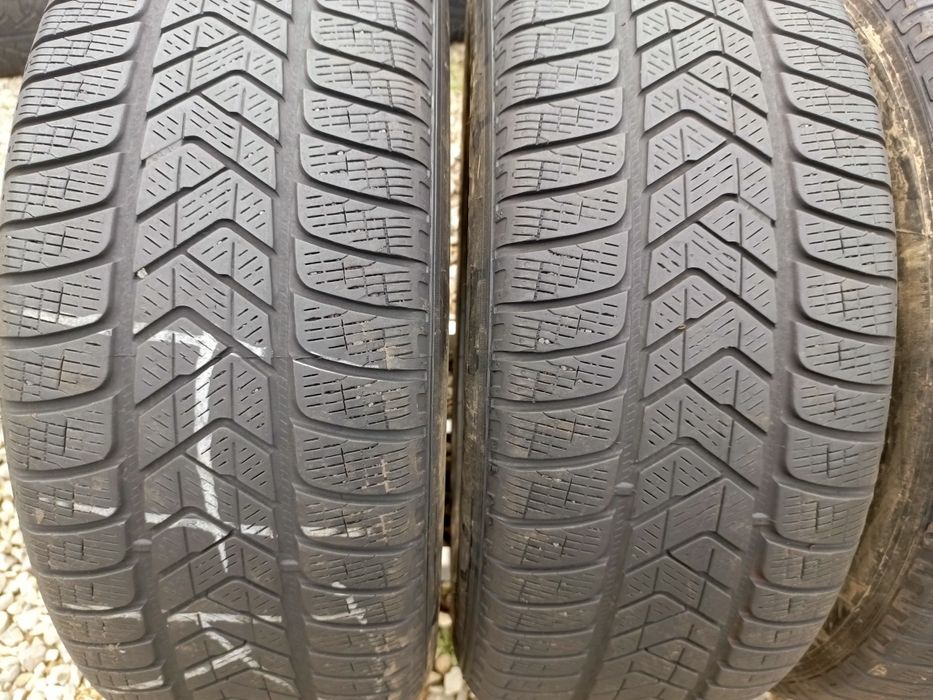 235.60.18 Pirelli 4 шт зима