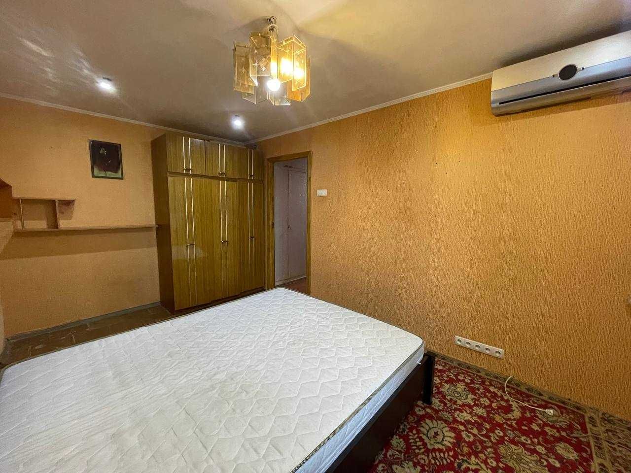Продам 2-кімнатну квартиру в центрі міста по вул. Пушкіна