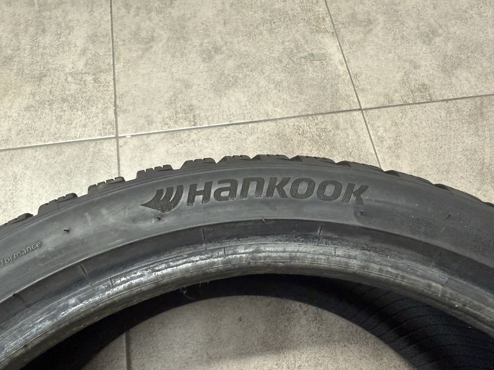 Hankook Winter i*cept Evo 3 225/40r18 Opony zimowe para 2 szt. 2020r