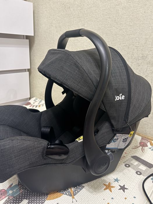 Автолюлька (автокрісло) Joie 0-13 кг+ адаптори