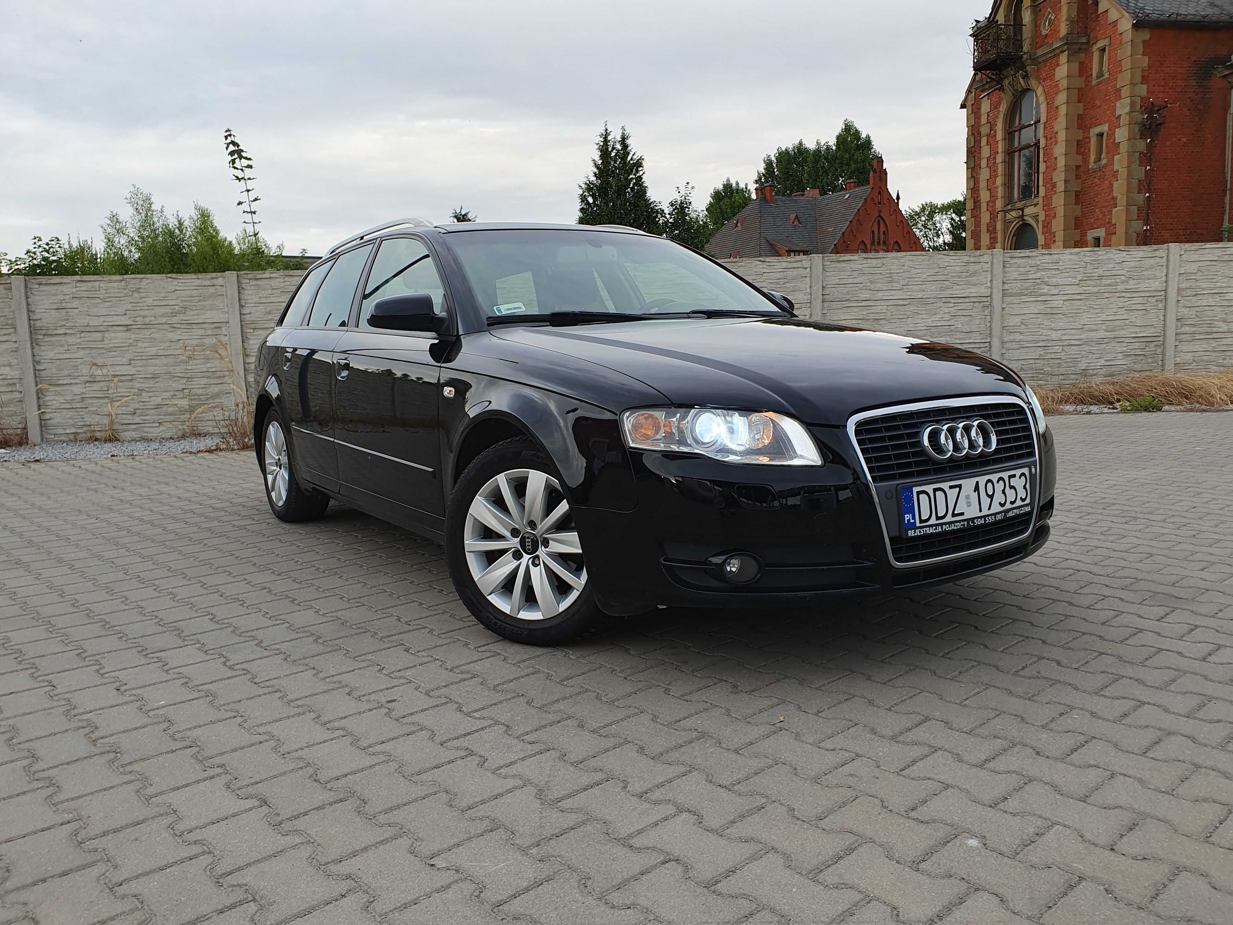 Audi A4 Avant, 2.0tdi, bixenon skrętny, kolorowy fis, multifunkcja.