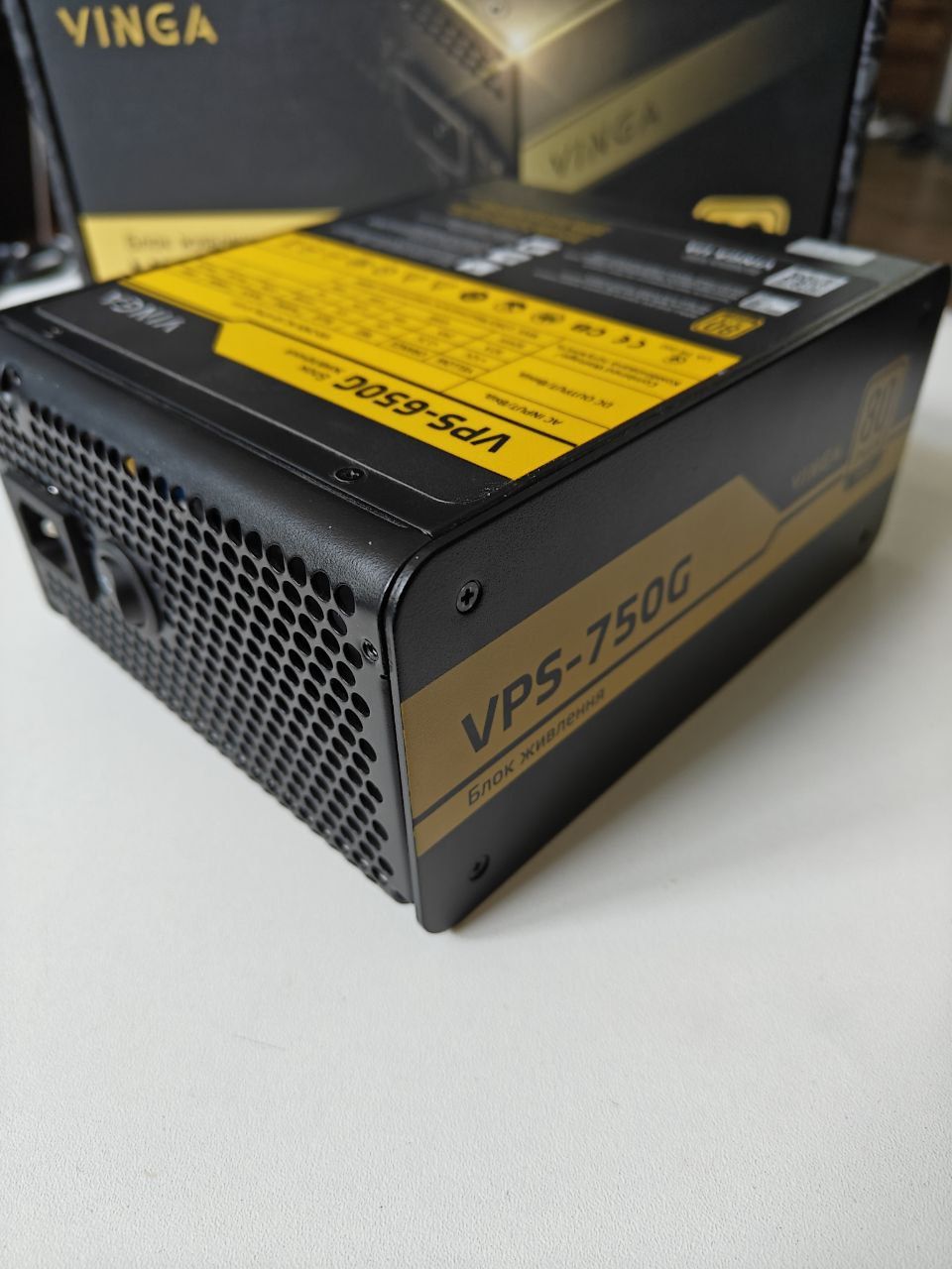 Б/у блок живлення Vinga VPS-650G