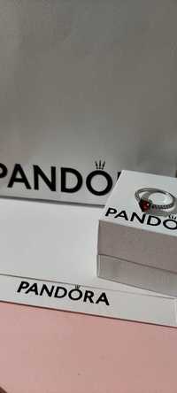 Pierścionek Pandora