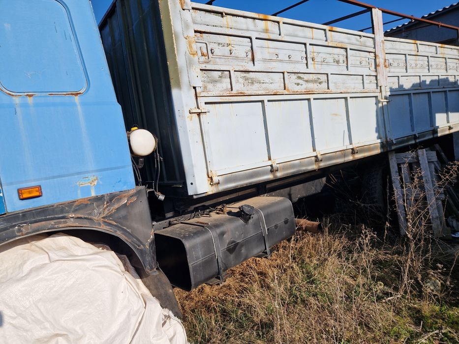 Продам МАЗ 53366