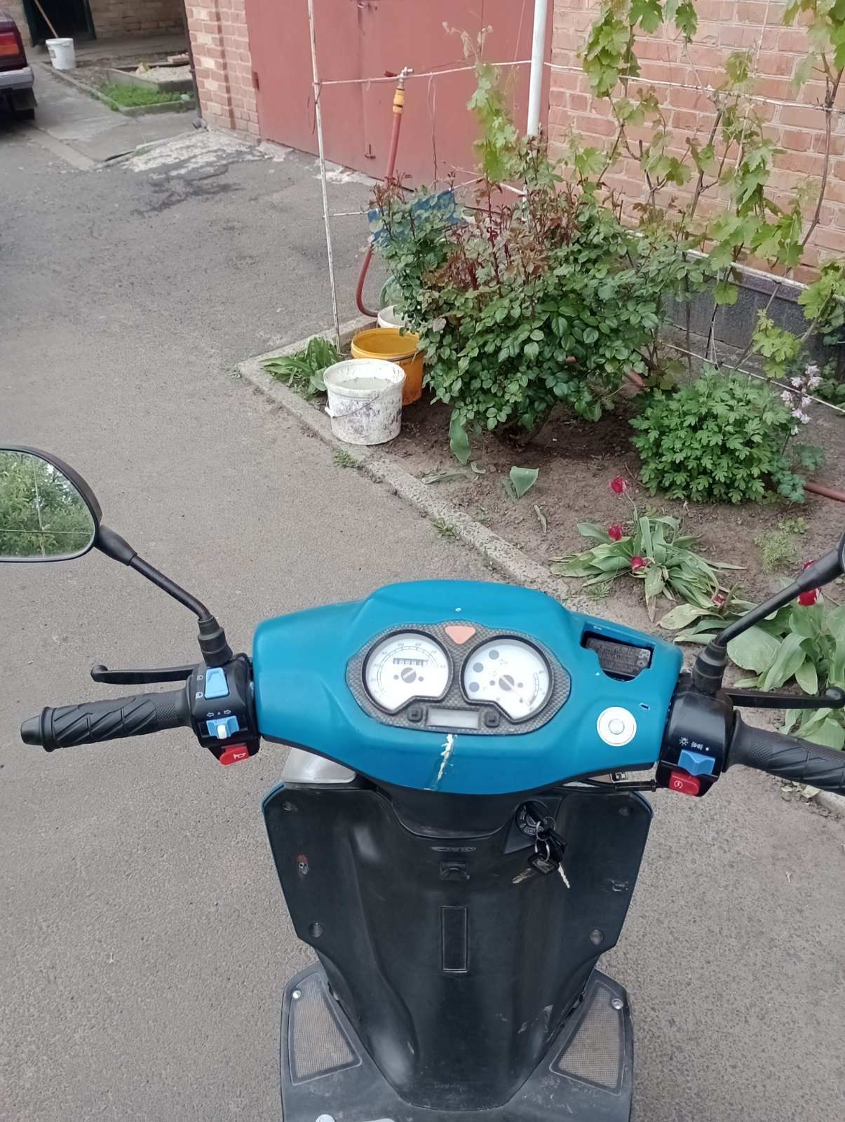 Продам скутер АльфаМото