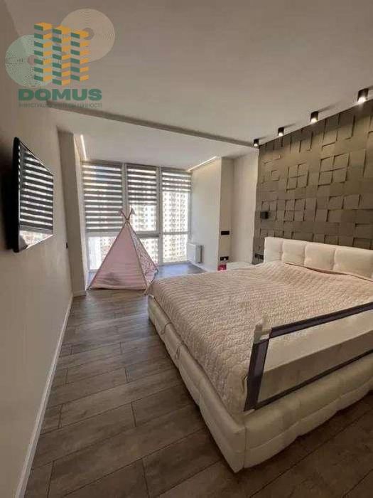 Продам! 2 комн квартира с ремонтом. ЖК Маршал Сити, Таирова