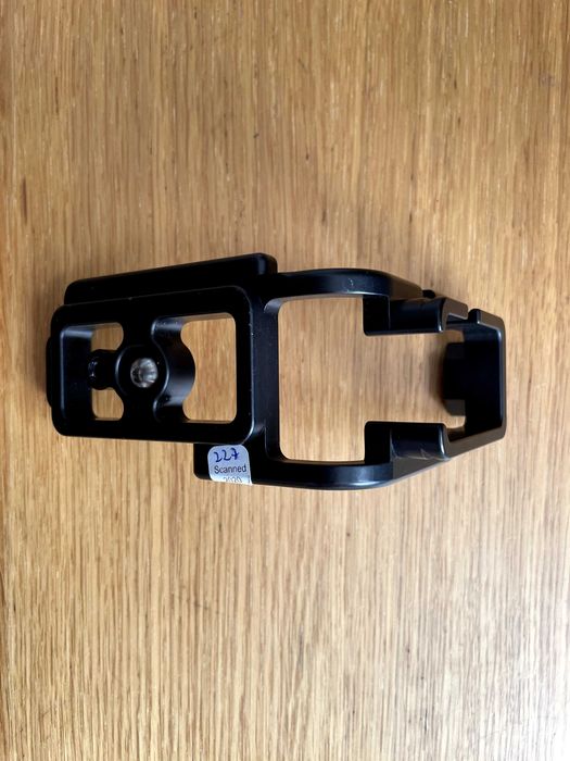 Camera Mount iShoot - L PlateKirk L-Bracket for Canon EOS 7D