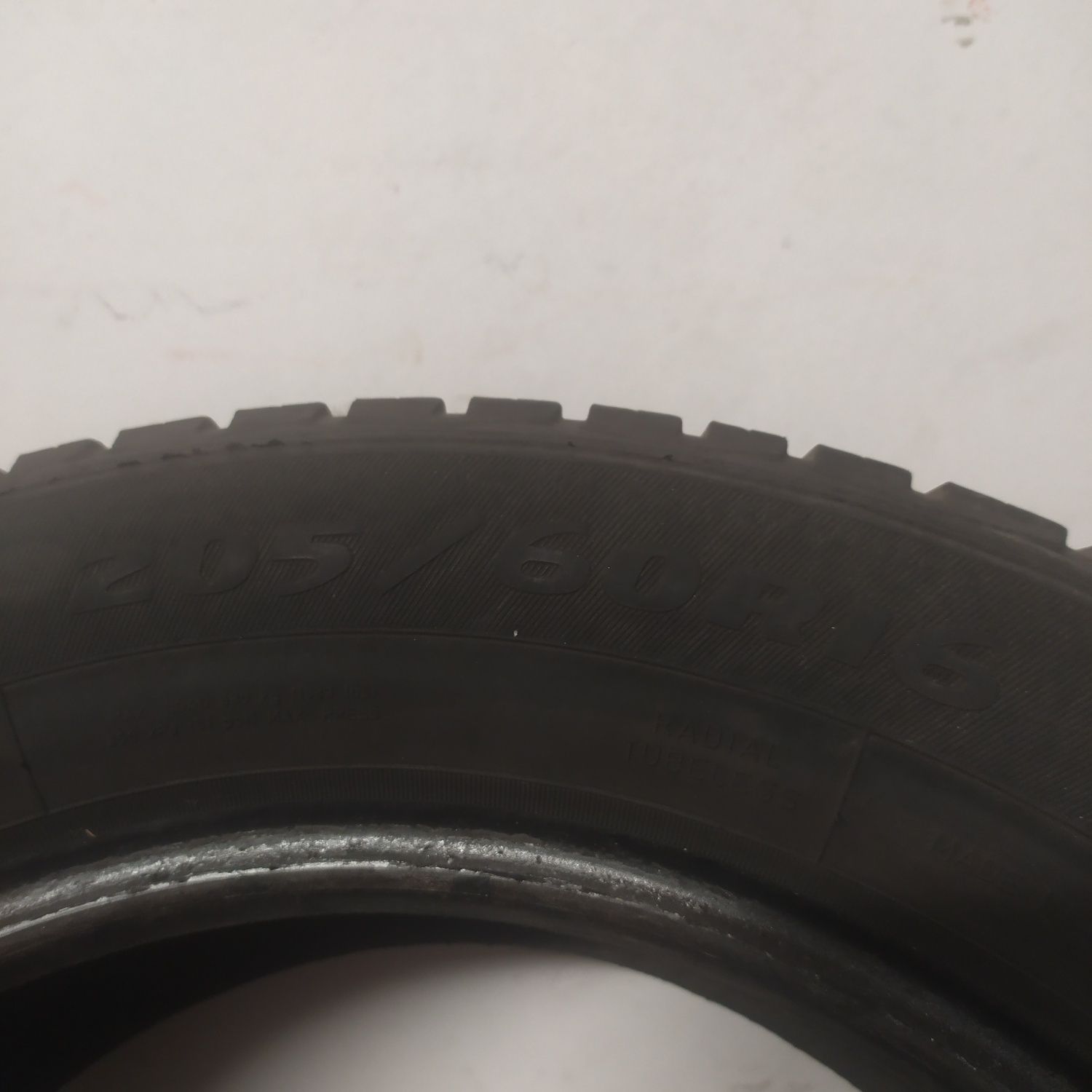 opony letnie 205/60R16 komplet 4 szt.