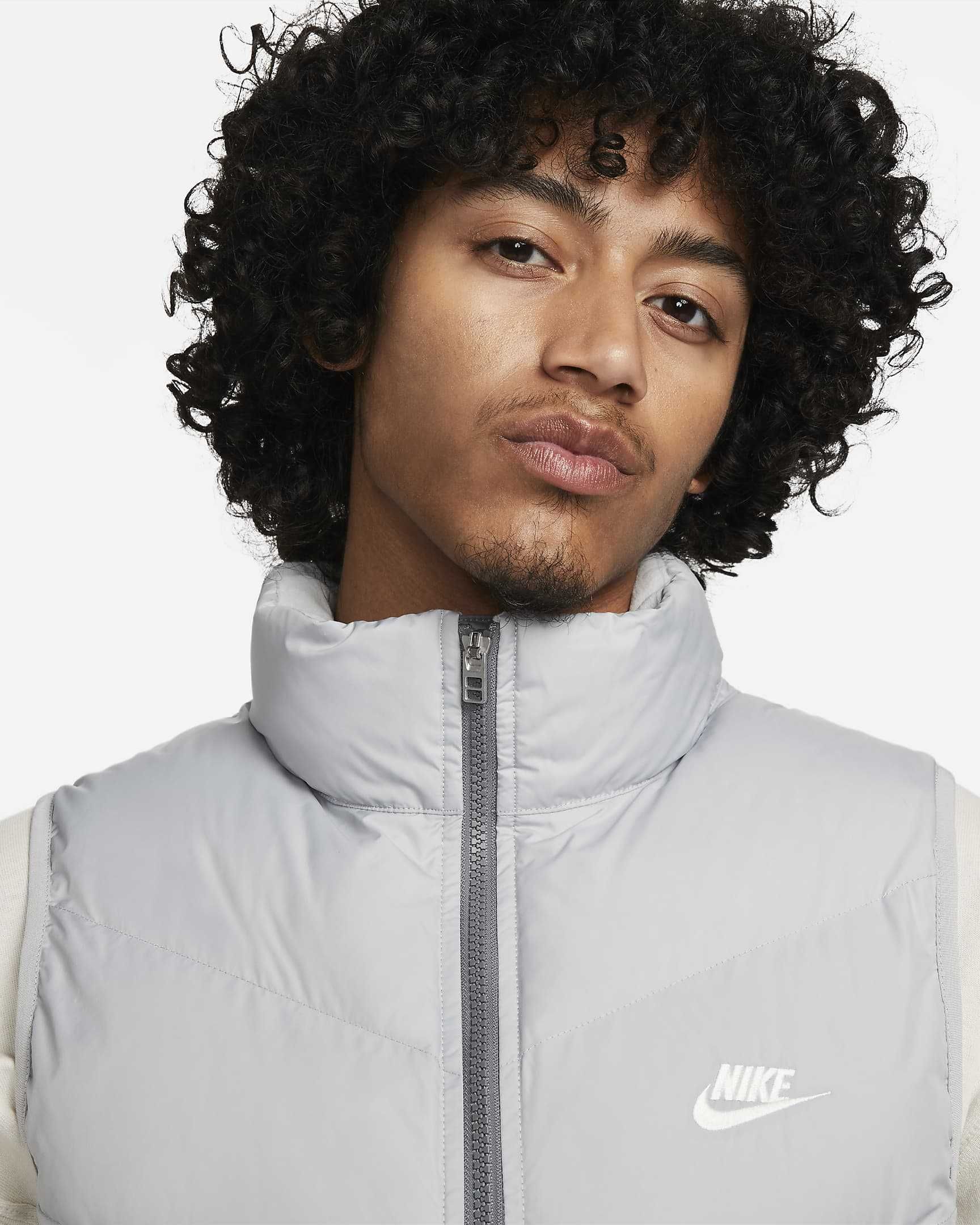 Жилетка безрукавка Nike Storm-fit Windrunner Tech(FB8193-077) Оригинал