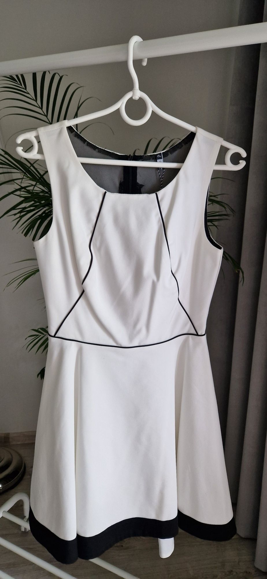 Biało-czarna sukienka Why not rozmiar S