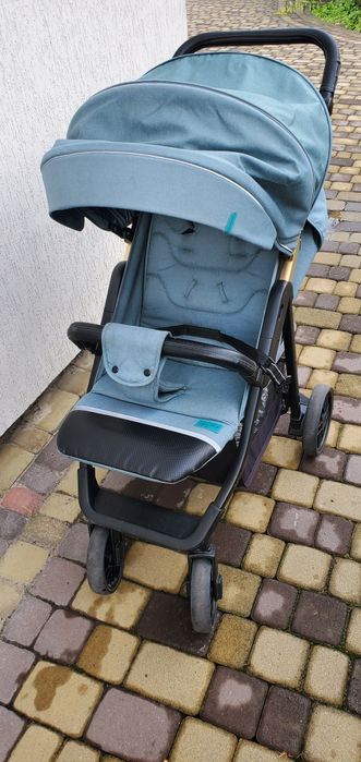 Прогулянкова коляска  Carello Echo