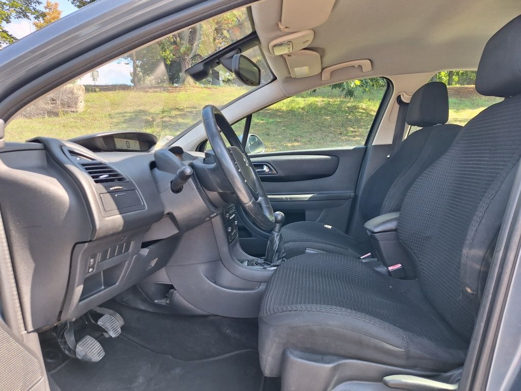 Citroën C4 1.4 16v VTR Nacional