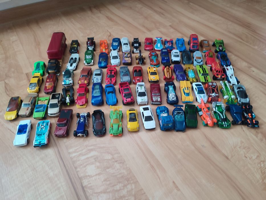 Hot wheels autka