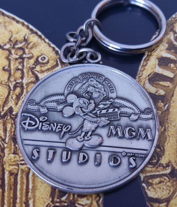 25925# Porta Chaves Disney ( opening Spring 1989 )