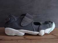 Nike Rift nr 43 /26.5 cm krowie kopyto