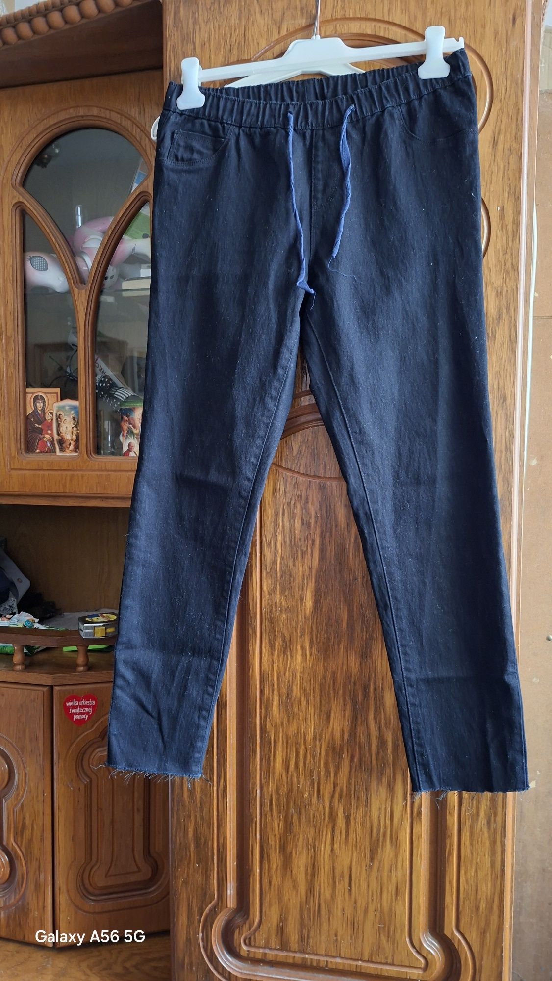 Spodnie jeansowe damskie Esmara 42.