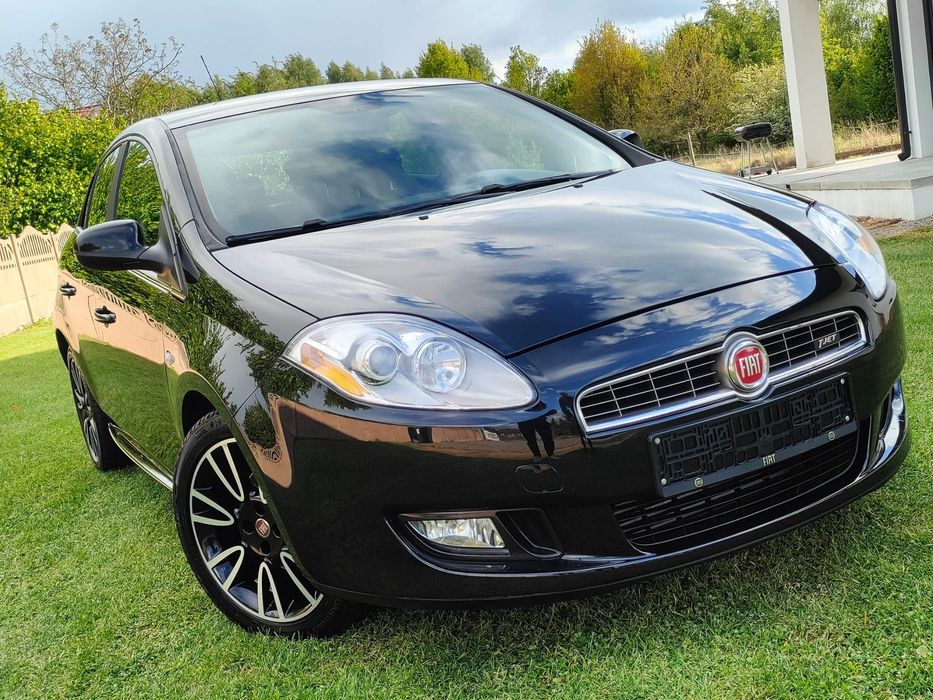 Fiat Bravo Xenon_Klima_Felga_Kubełki_SPORT_1.4 T-Jet-120KM_Alcantara_2010
