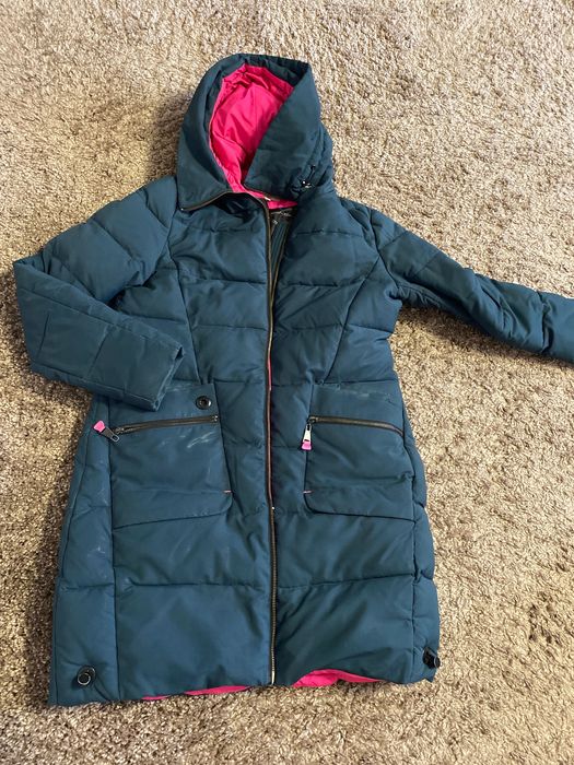 Продам зимовку курточку