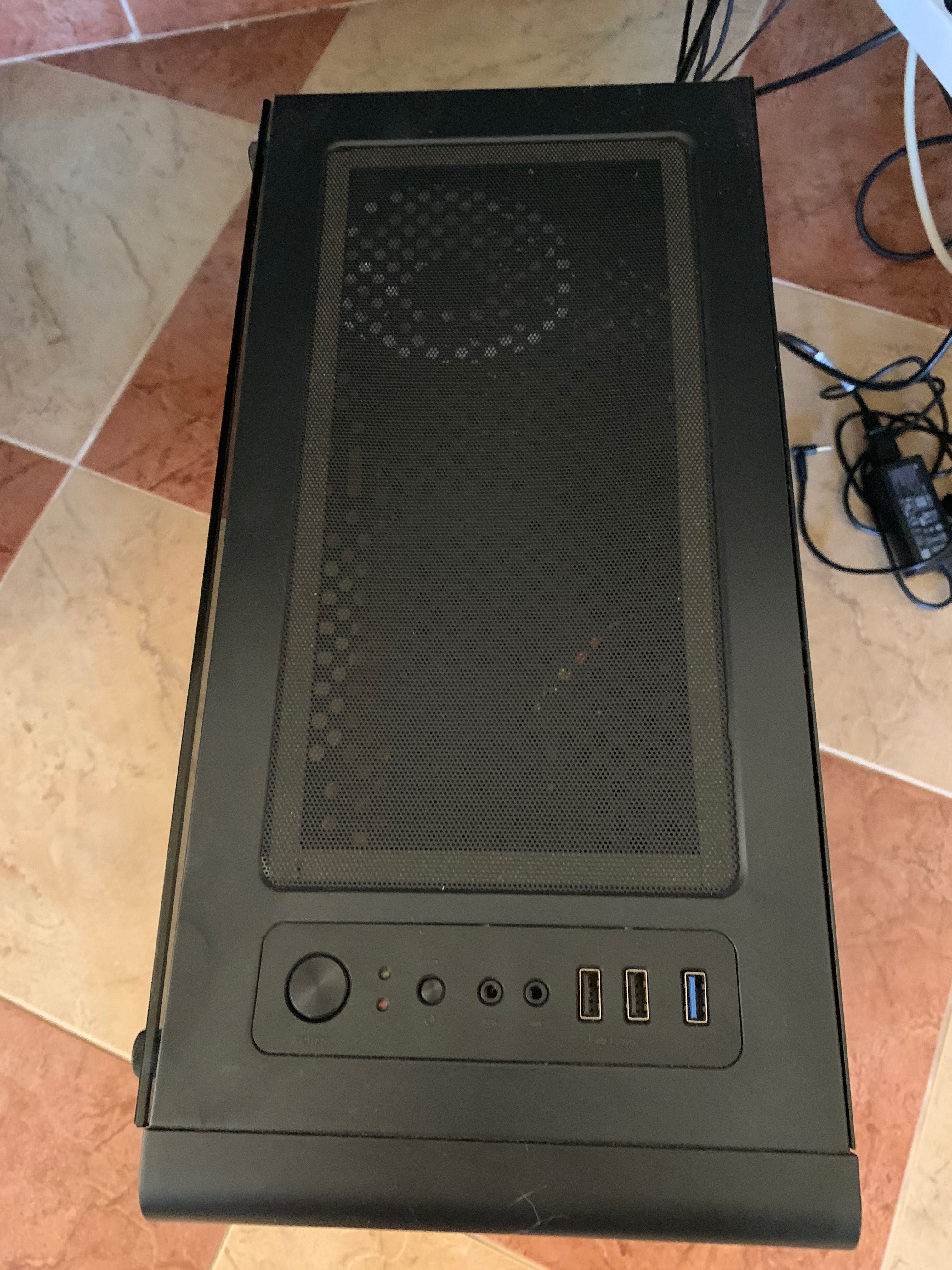 Portátil Acer e Torre FiercePC