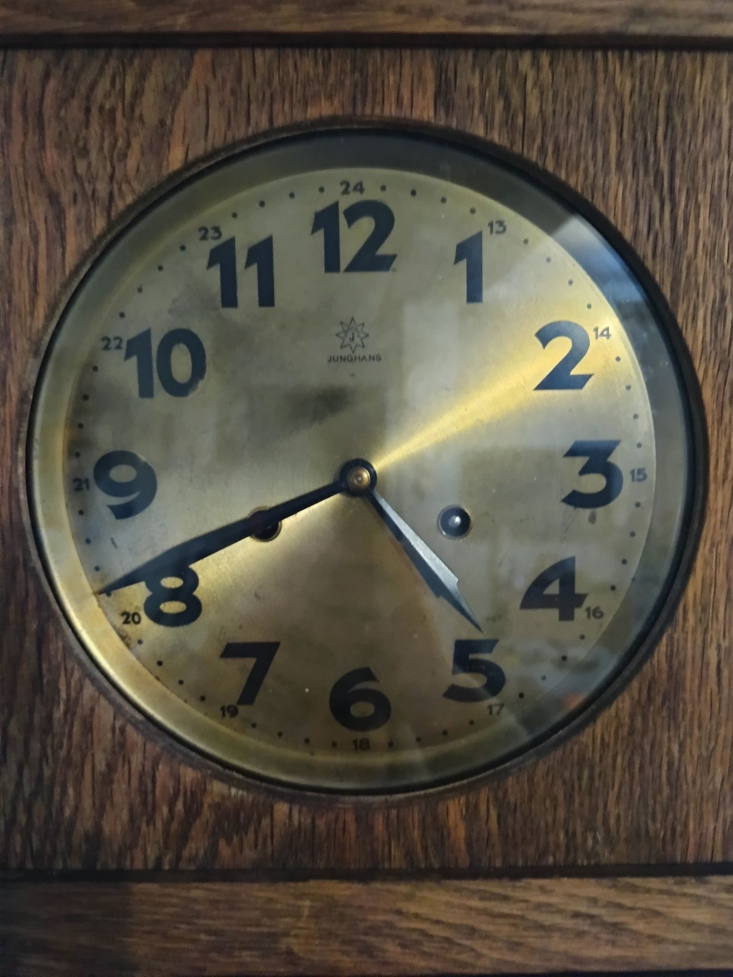 Zegar Junghans z 1934