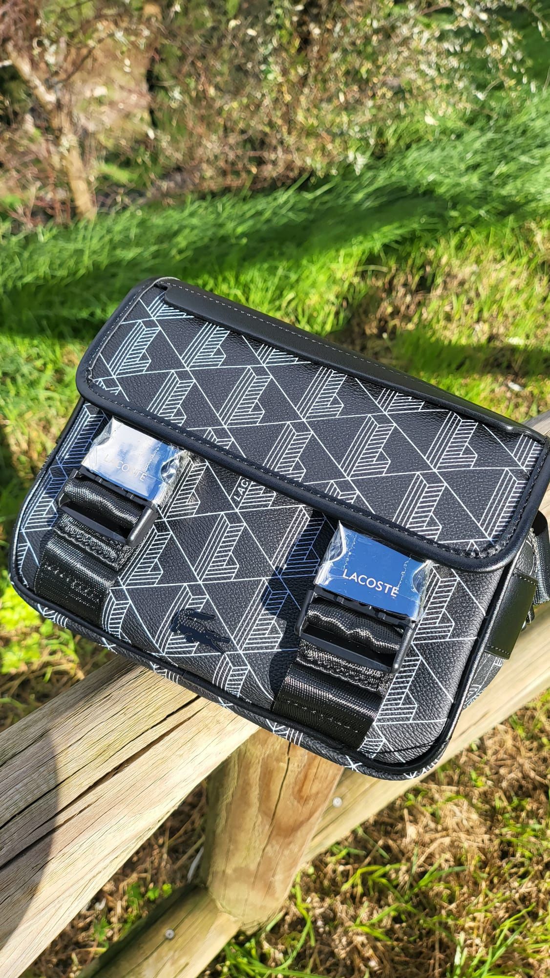 Bolsa lacoste bom preço