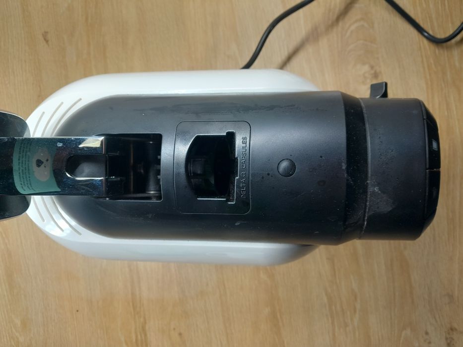 Ekspres kapsułkowy delta q milkqool USZKODZONY 1200W