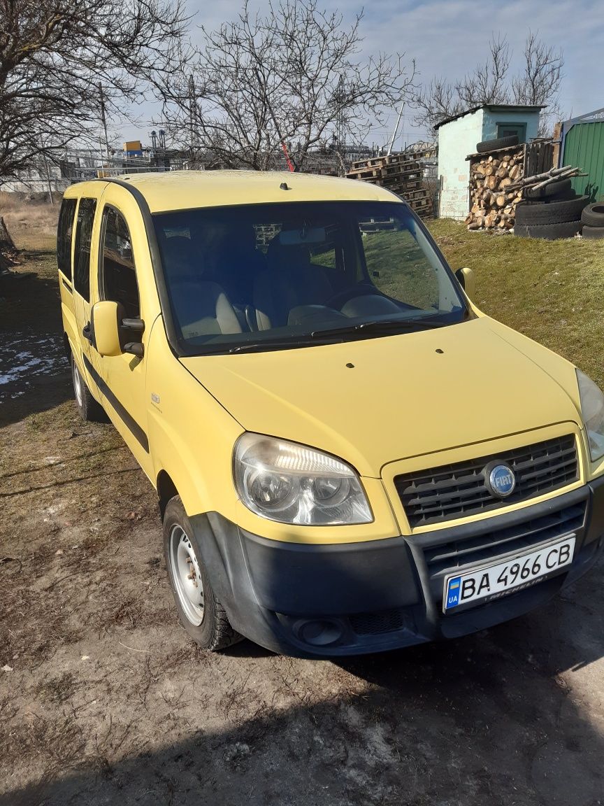 Фіат Добло. Fiat Doblo