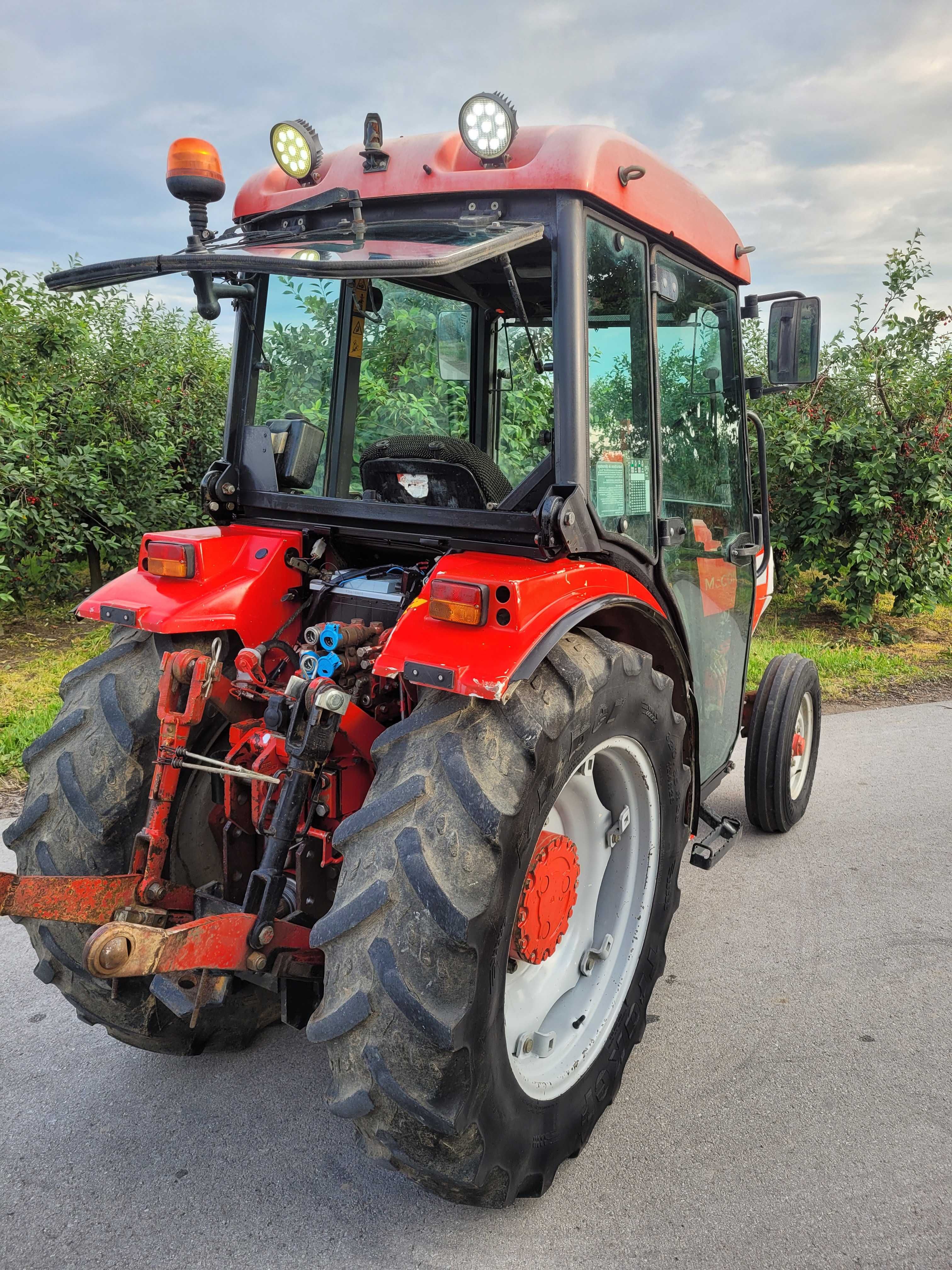 Mc cormick v70 sadowniczy/ sadownik jak Massey Ferguson/super stan