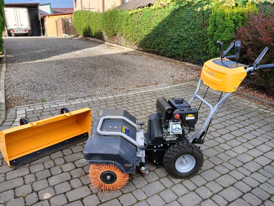 Zamiatarka spalinowa Stiga SWS 800 G