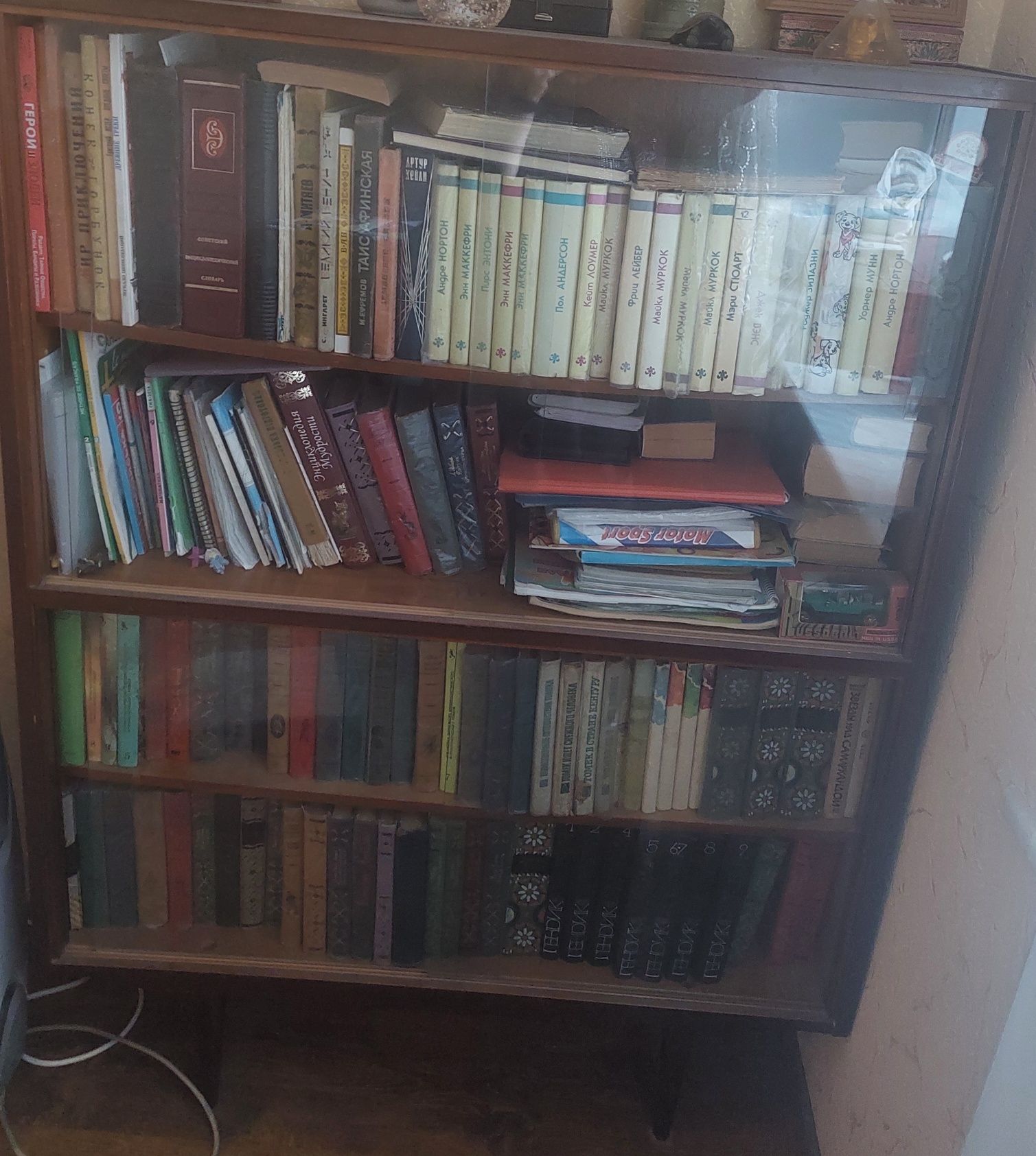 Продам деревянную мебель б/у.