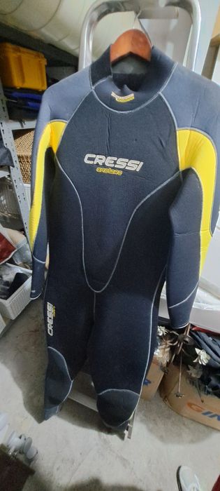 Fato - Roupa para mergulho XL e M