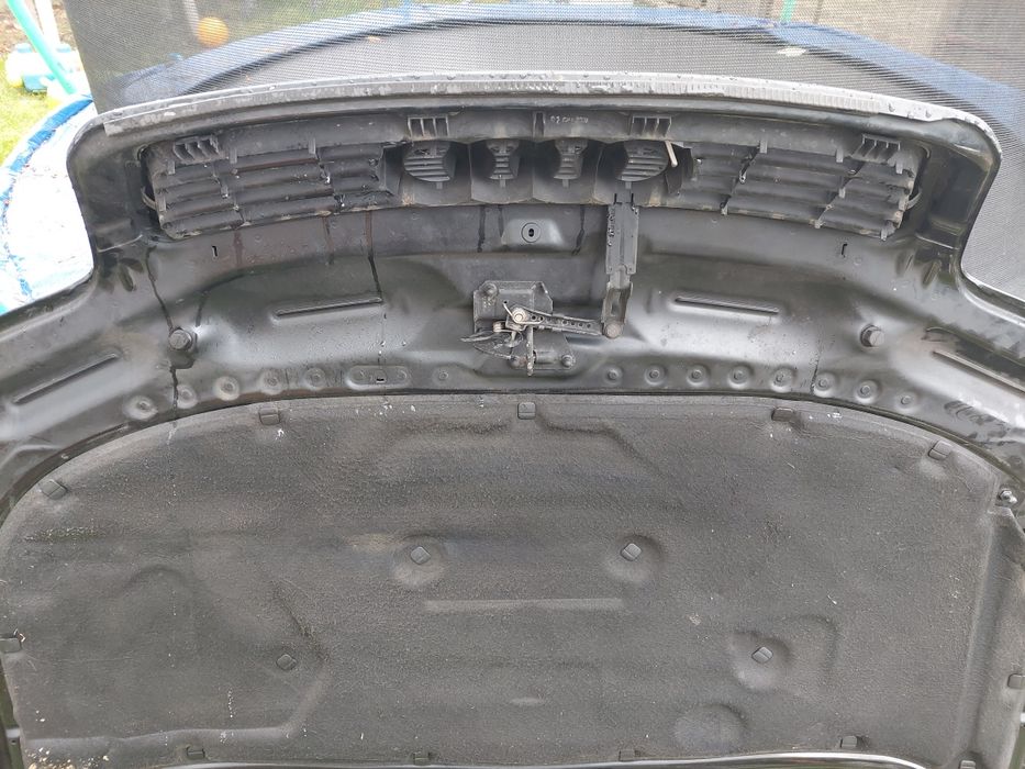 Audi A6 C5 kombi Maska Przód