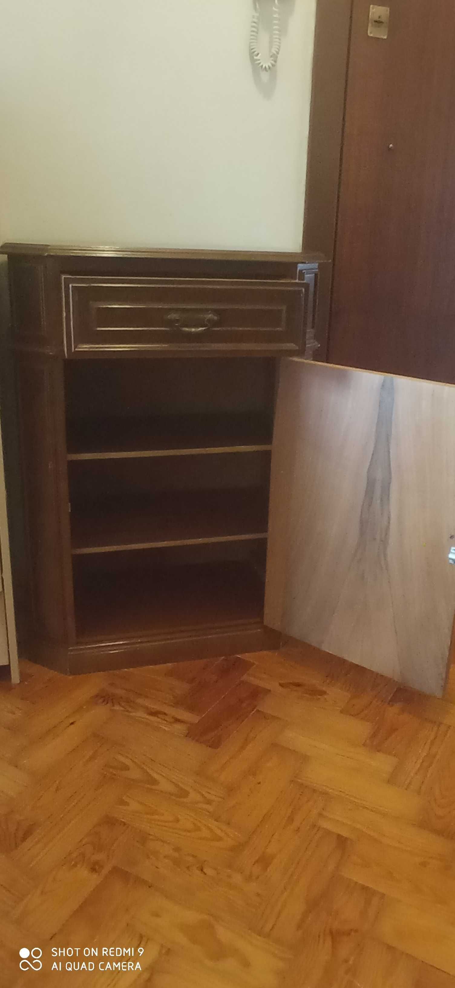 Móvel madeira maciça castanho linha clássica