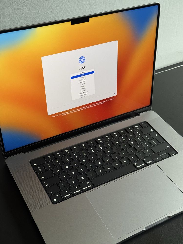 Apple Macbook Pro 16” M2 Pro 12-core CPU 19-core GPU, 16GB RAM, 512GB