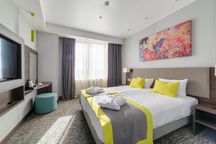 Центр. Печерск. Продажа гостиницы 1387м2, возм. под клинику