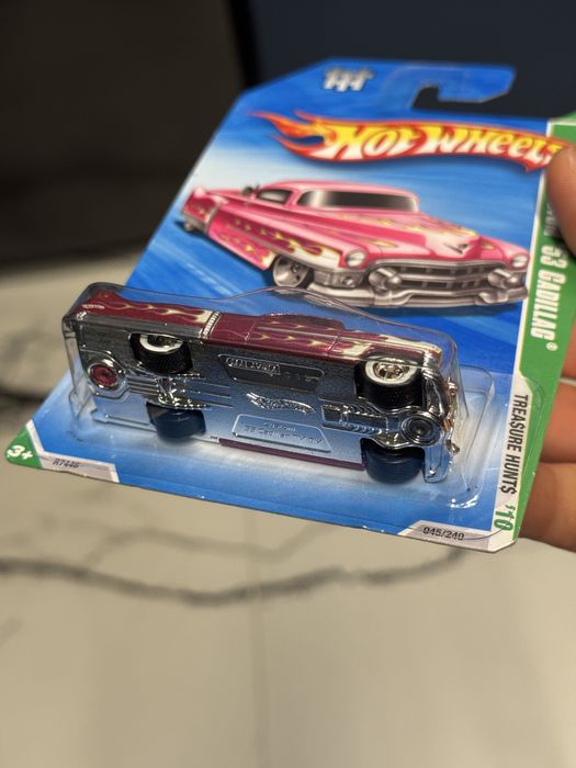 Hot Wheels Custom ’53 Cadillac STH super treasure hunt TH chase 2010