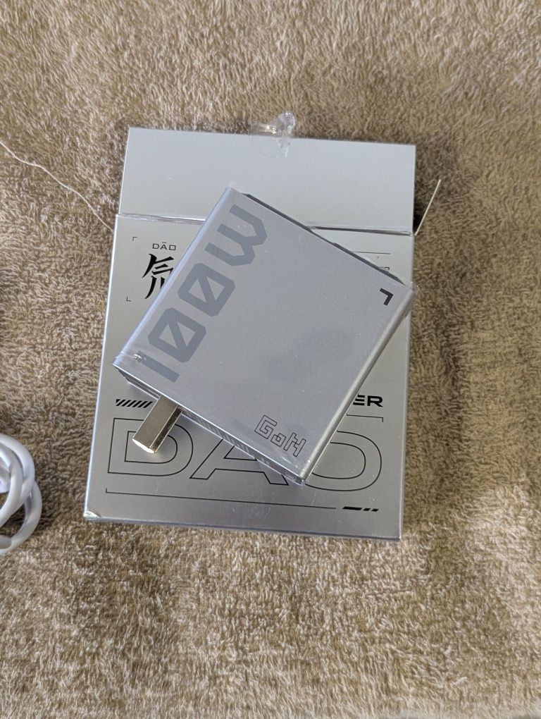 Зарядний пристрій REDMAGIC DAO 100W GaN5