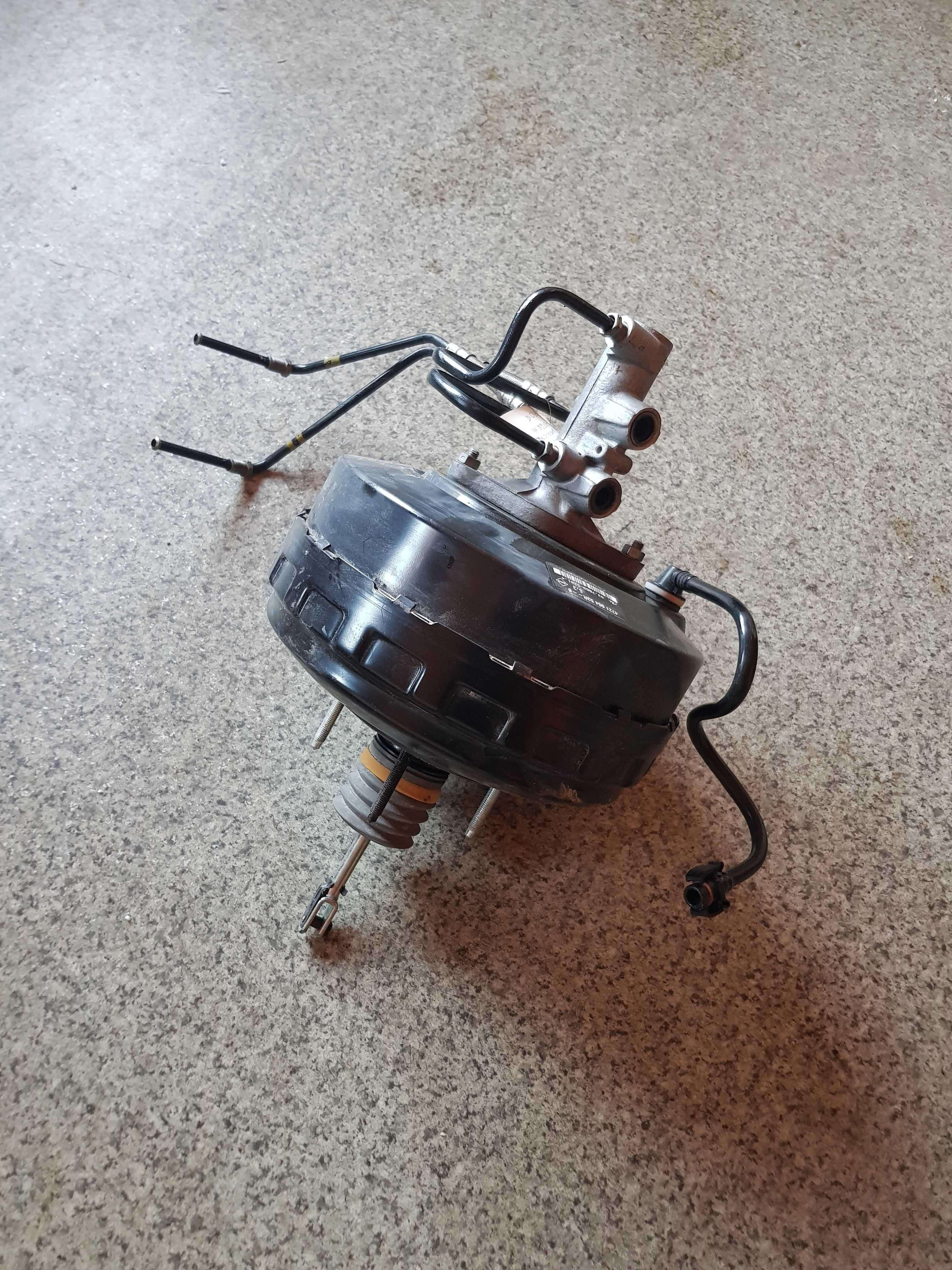serwo hamulcowe pompa master III 3 movano b 19 r